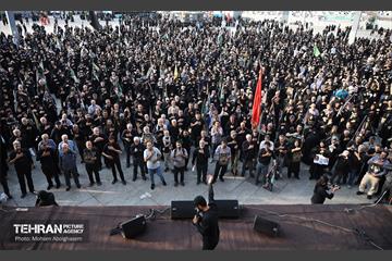 آیین پیاده‌روی جاماندگان اربعین حسینی - میدان امام حسین (ع) 15