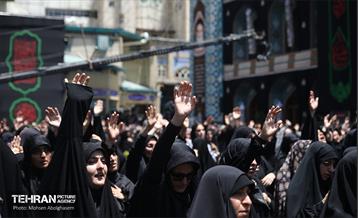 عزاداری ظهر عاشورا در امامزاده صالح (ع) 48