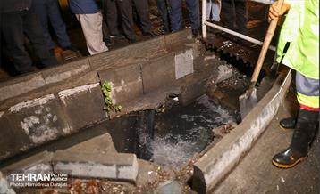 بازدید معاون خدمات شهری و هماهنگی‌امورمناطق از وضعیت ابگرفتگی مناطق یک،سه و پنج 6