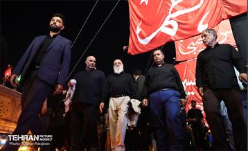 بازدید رئیس شورای شهر از دومین رویداد آیینی «محرم شهر» 5