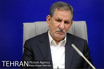 بازدید معاون اول رئیس جمهور به همراه شهردار تهران از کارخانه واگن‌سازی تهران 50