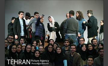 اکران و نقد فیلم سینمایی رگ خواب در دانشگاه امیرکبیر‎ 24