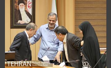 نشست مشترک دکترقالیباف و اعضای منتخب شورای شهر پنجم 6