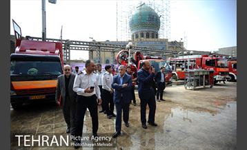 بازدید اعضای شورای اسلامی شهر از نمایشگاه آتش نشانی 35