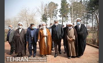 بازدید شهردار تهران از حوزه علمیه مشکات 3