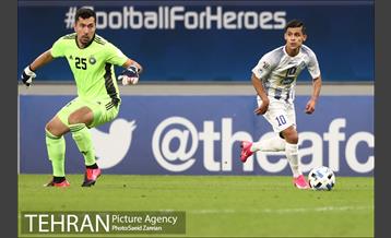 دیدار تیم های استقلال تهران و پاختاکور ازبکستان 13