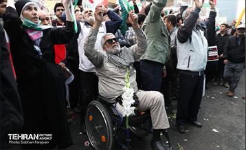 راهپیمایی ۱۳ آبان 8