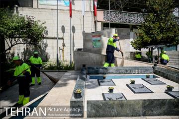 آماده سازی دانشگاه تهران برای نماز جمعه 16