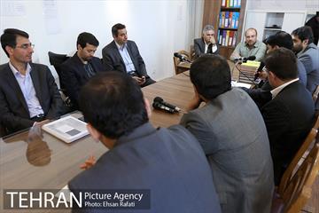 بازدید شهردار تهران از روند بازسازی و مرمت خانه باغ اتحادیه 25