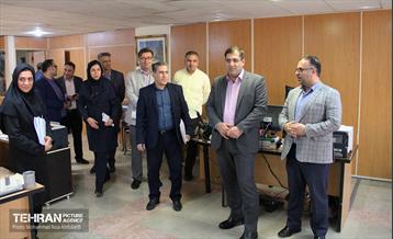 بازدید کارکنان مدیرکل سرمایه انسانی از منطقه ۱۰ 11