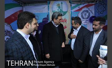 حضور شهردار تهران در راهپیمایی یوم الله 22 بهمن 3