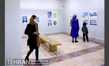 بازدید احمد مسجد جامعی از نمایشگاه تهران از منظر هنرمندان 30