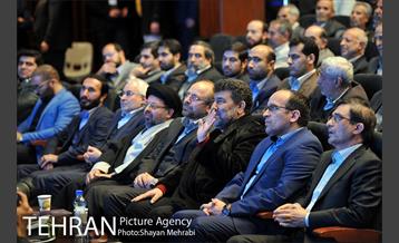 مراسم تکریم شهدای دانشجو تحت عنوان " از هویزه تا حرم" با حضور دکتر قالیباف 16