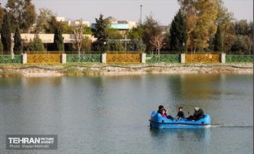 ویژه برنامه نوروزگاه در بوستان رازی 24