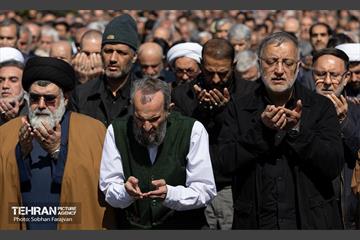 اقامه نماز جمعه در مصلی امام خمینی(ره) در تهران 11