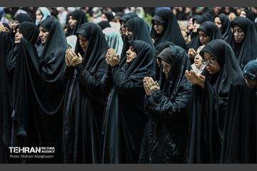 اقامه نماز ظهر عاشورا 3