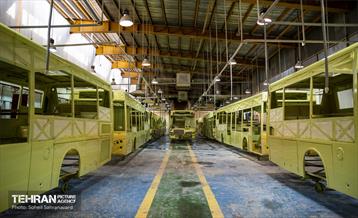 بازدید شهردار تهران از کارخانه خودروسازی «عقاب افشان» 29