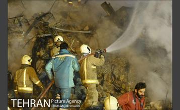 سومین شب عملیات امداد ونجات حادثه پلاسکو 18