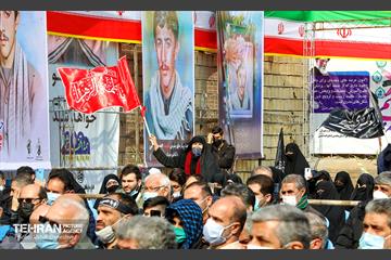 تشییع پیکر شهید حسین فغانی 30