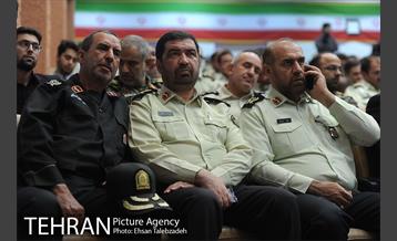 نشست مشترک فرماندهان نیروی انتظامی با دکتر نجفی 16