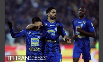 دیدار تیم های استقلال تهران و شاهین بوشهر 17