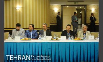 نشست هم اندیشی مدیرعامل سازمان زیباسازی، مدیران کل روابط عمومی بانک های عامل و مدیران شرکت های تبلیغاتی 7