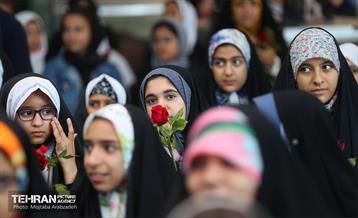 جشن دخترونه در باغ کتاب 28