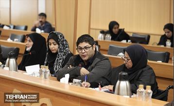 نشست صمیمانه  با نخبگان دارای معلولیت 7