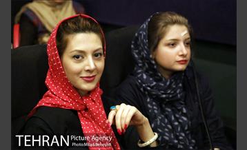 مراسم اهدای جایزه بهترین بازیگر مرد جشنواره مسکو به فرهاد اصلانی‎ 9