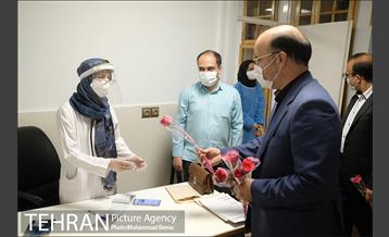 بازدید شهردار منطقه شش از بیمارستان فیروزگر و شرکت شهر سالم 6