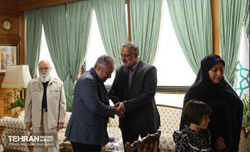 تقدیر از رتبه دوم کنکور 1