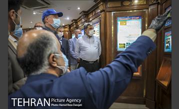 بازدید سفرای اروپایی و شهردار تهران از موزه صلح 5