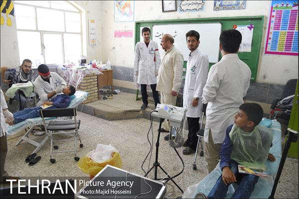 بازدید دکتر قالیباف از فعالیتهای جهادی قرارگاه امام رضا(ع) در خوزستان 20