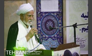 مراسم بزرگداشت شهیدان مقدم و 4 هزار شهید منطقه 17 9