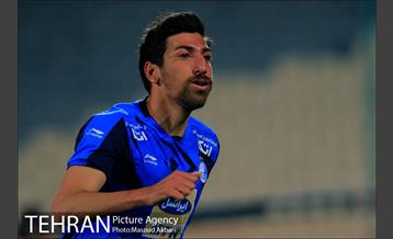 دیدار تیم‌های فوتبال استقلال تهران - نساجی مازندران 10