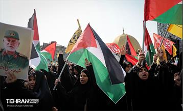 مراسم تشییع پیکر شهید سردار عباس نیلفروشان - ۱ 37