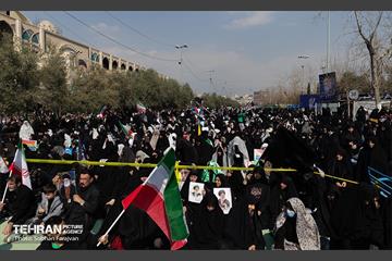 اقامه نماز جمعه در مصلی امام خمینی(ره) در تهران 24