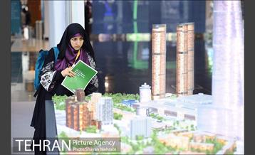 گشت و بازدید هیات ایرانی شهرداری تهران از نمایشگاه 20