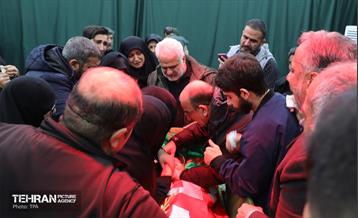 وداع با پیکر شهدای حافظان نظم و امنیت 54