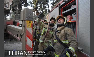 ساختمان پلاسکو فرو ریخت-1 9