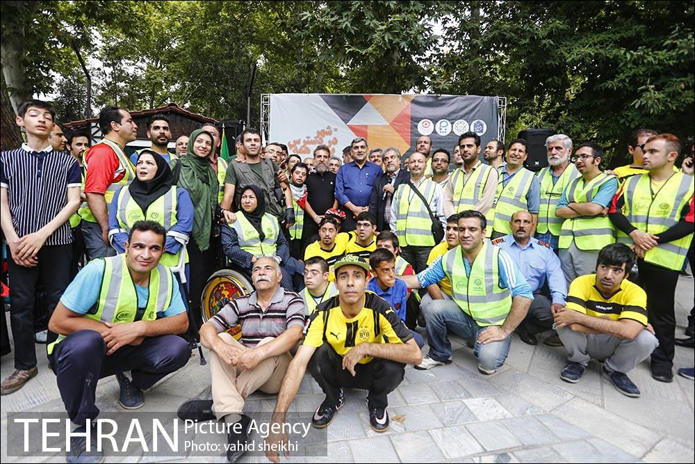 پویش سه شنبه های بدون خودرو با حضور معلولین 31