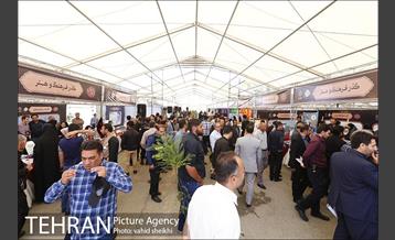 پردیس فرهنگی شهرداری تهران به مناسبت رحلت امام خمینی (ره) در مرقد امام خمینی  22