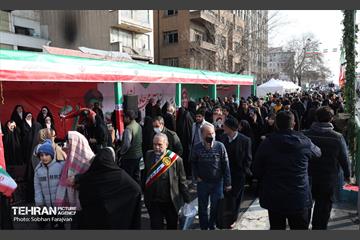 راهپیمایی ۲۲ بهمن در تهران - ۱ 31