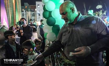 ویژه برنامه «مهمونی شهر» در باغ‌راه حضرت زهرا(س) - 4 17