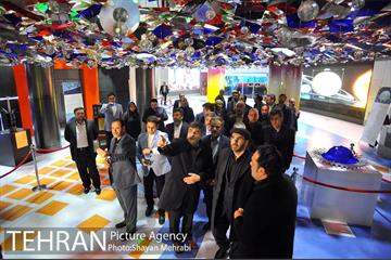 بازدید مدیران مراکز استان ها صداوسیما از اراضی عباس آباد 10