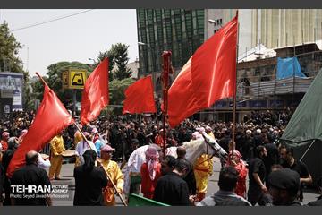 عزاداری عاشورای حسینی در بازار بزرگ تهران 12