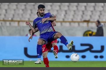 دیدار تیم های فوتبال پرسپولیس و گل گهر سیرجان 21