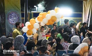 ویژه برنامه «مهمونی شهر» در باغ‌راه حضرت زهرا(س) - 3 8