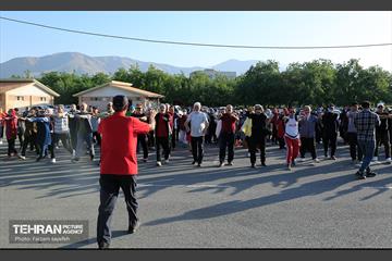 همایش پیاده روی خانوادگی بوستان جوانمردان 1