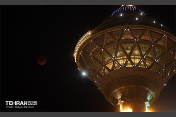 ماه خونین» 16